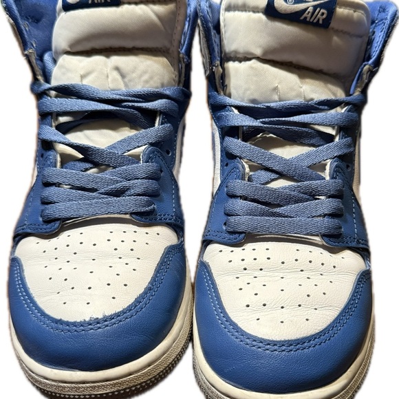 Jordan Retro 1s Nike Air Kids Shoes - Blue and White - Picture 2 of 5